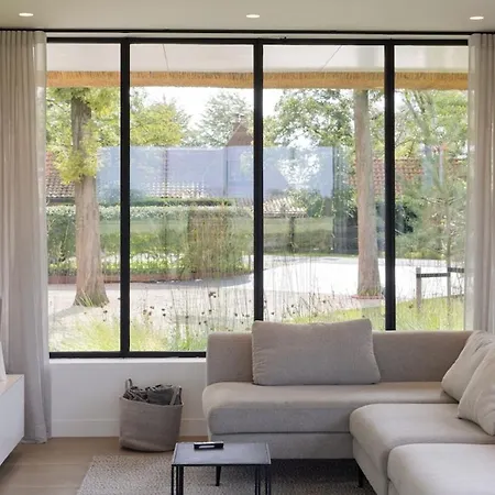 Villa Elements The Luxe En