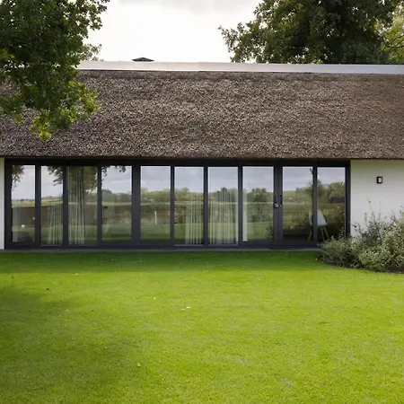 Villa Elements The Luxe En