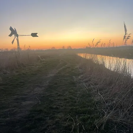 Elements The Luxe En Villa