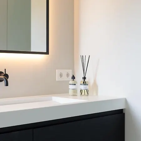 Villa Elements The Luxe En