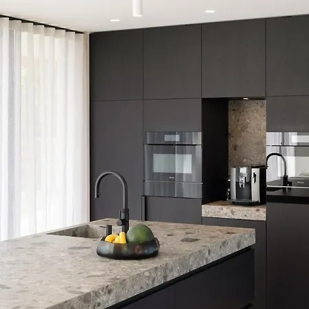 Elements The Luxe En * Bergen