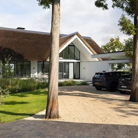 Villa Elements The Luxe En *